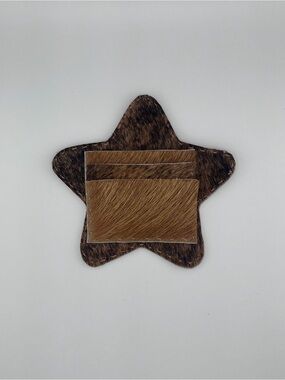 Star-Shaped Cowhide Card Holder - Brown